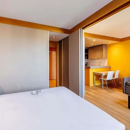 Aparthotel Adagio Paris XV-3
