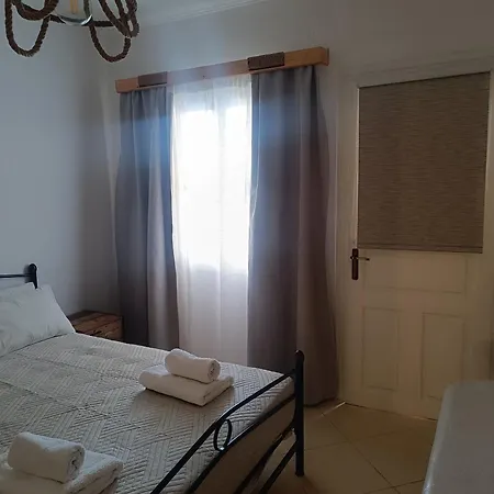 Athina Studio Apartments-3