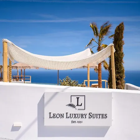 Leon Luxury Suites-3