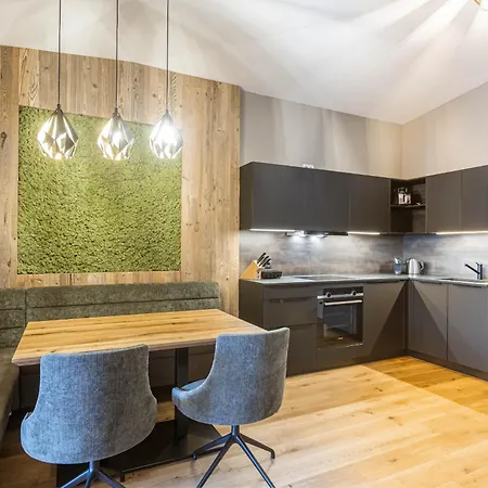 Zillertal Suites Fügen by ALPS RESORTS-3