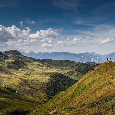 Zillertal Suites Fügen by ALPS RESORTS-2