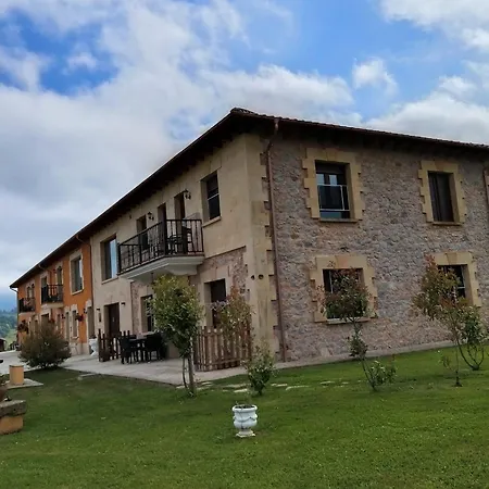 Apartamentos Rurales Sobremazas-2