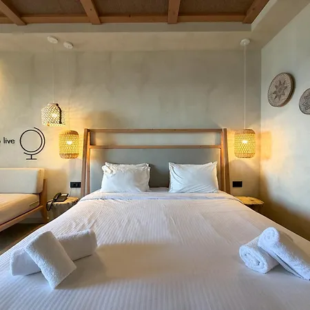 Ariadne Beach-2