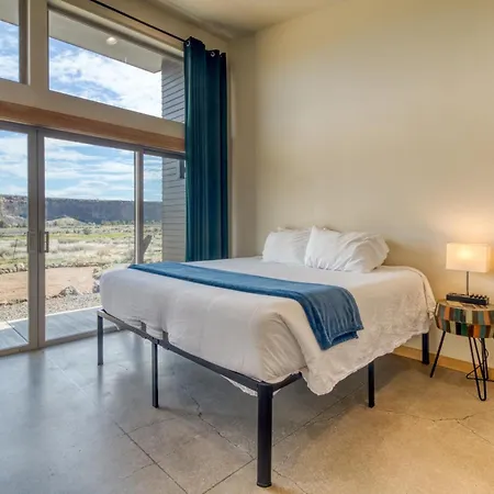 Crooked River Ranch Cabins-2