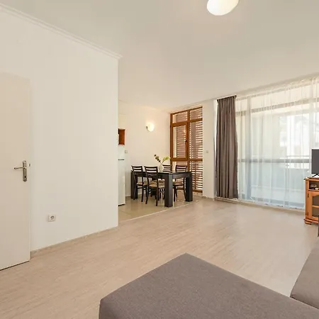 Sun City I Apartments-3