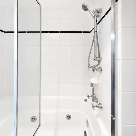 Gladstone Capricorn Apartments-3