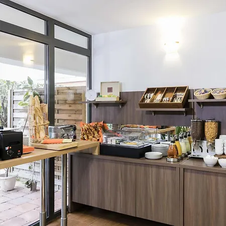 Aparthotel Adagio Access Paris Clamart-3