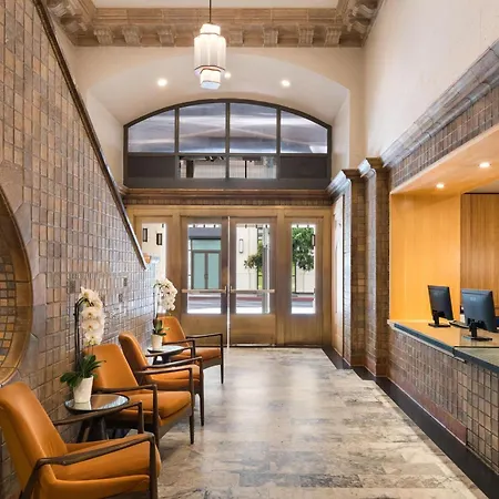 Reside Craftsman Los Angeles, A Wyndham Residence-3