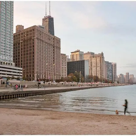 Kasa Lake Shore Chicago-2