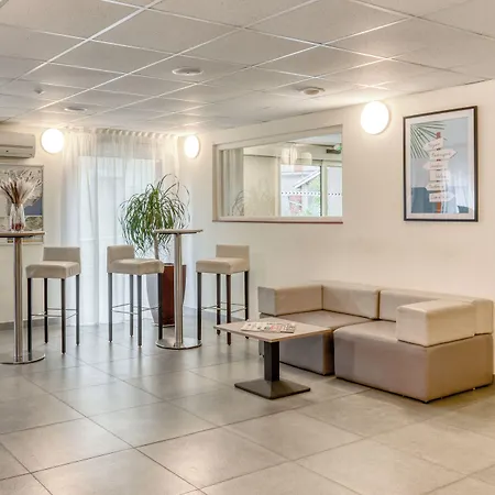 Zenitude Hôtel-Résidences Béziers Centre-3