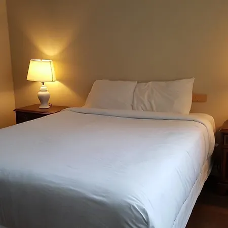 Duvernay Studios And Suites-2