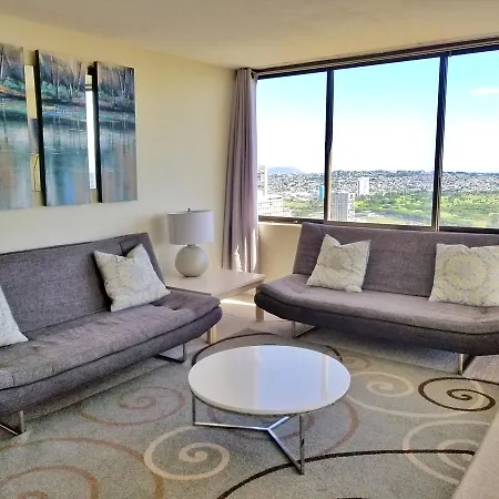 Vacation Rental Studios At Hawaiian Monarch-3