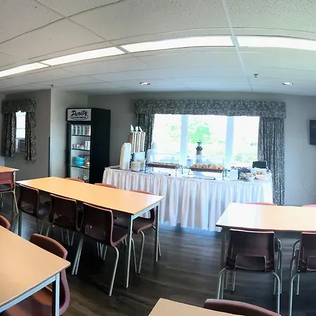 Glendenning Hall At Holland College-3