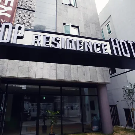 Top Hotel & Residence-3