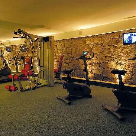 Alia Appartements & Wellness-2