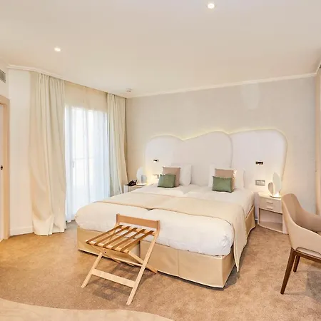Hotel Suites La Cigale-2