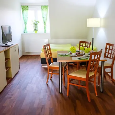 Jungingers Aparthotel-2
