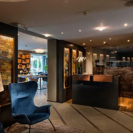 Alia Appartements & Wellness-3