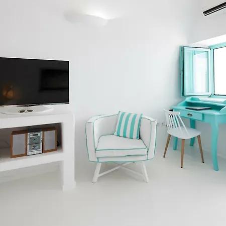 Dreams Luxury Suites-2