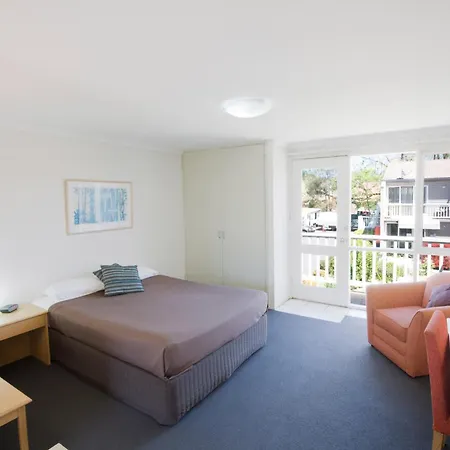 Summer East Apartments-3