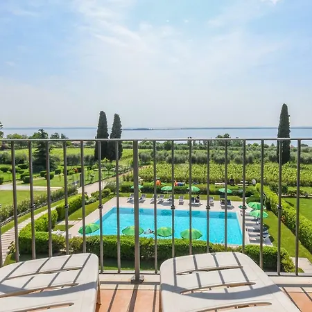 Residence Corte Ferrari -Ciao Vacanze--3