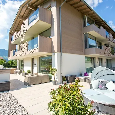 Enjoy The Alps - Aparthotel-3
