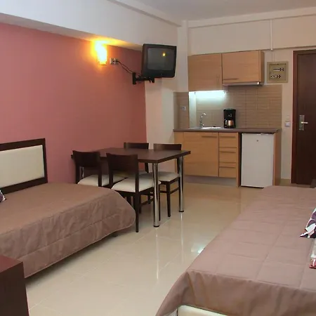 Agela Hotel&Apartments-3