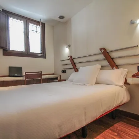 Apartamentos Turísticos Aguas de Viznar-3