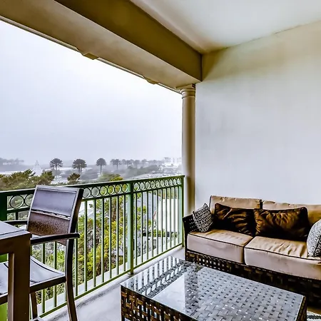 Inn At Seacrest 403-3