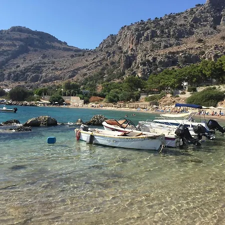 Pals Studios Pefkos-3