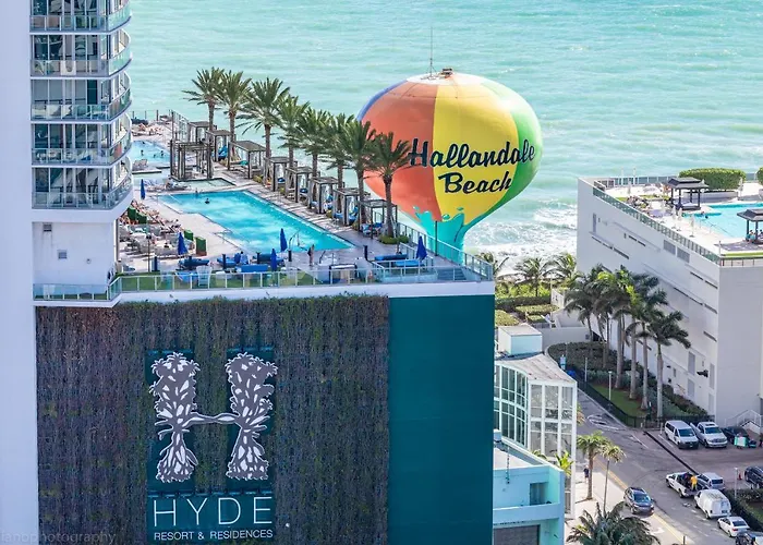 Hyde Beach House Private Suites