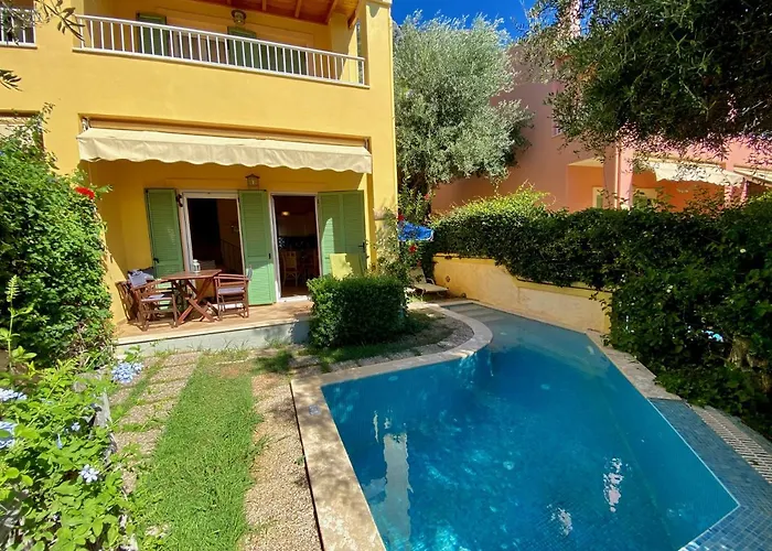 La Riviera Barbati Seaside Apartments & Villas