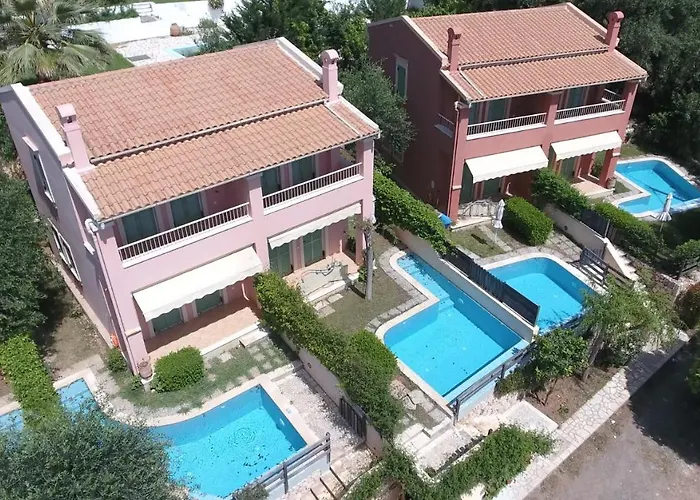 La Riviera Barbati Seaside Apartments & Villas