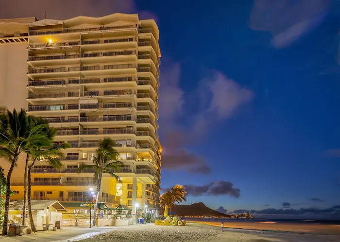 Castle Waikiki Shore