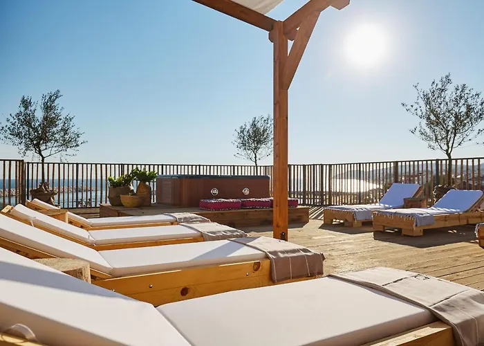 Hotel Menel The Tree House- Adults Only