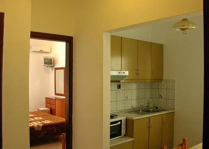 Elena Appartments