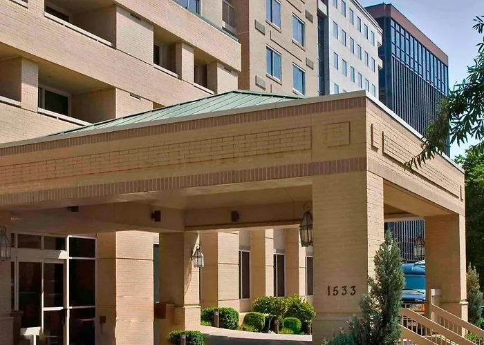 Sonesta Select Arlington Rosslyn