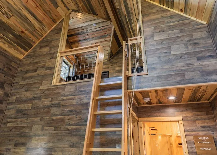 Ridgewalk Treehouse