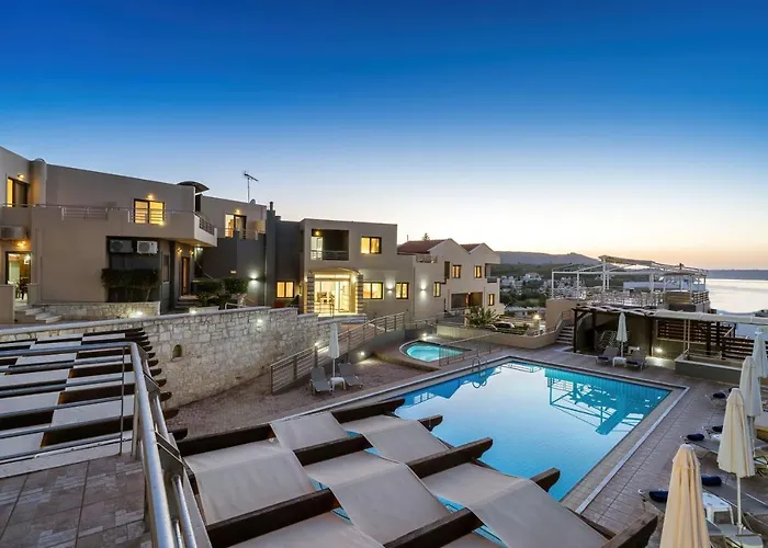 Sunrise Suites & Apartments