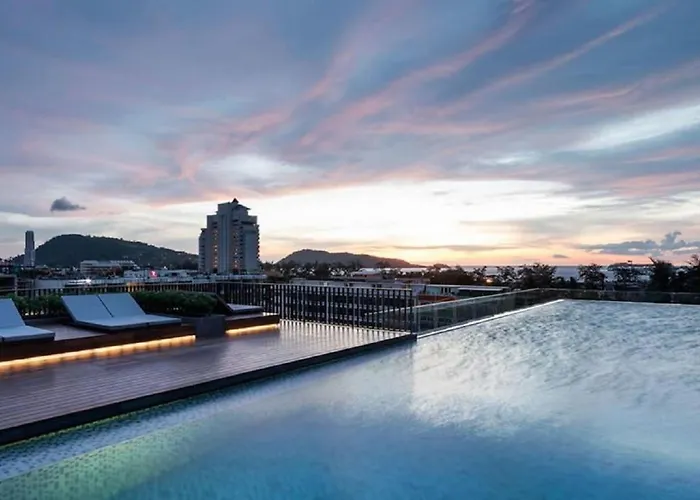 The Deck Patong By Vip