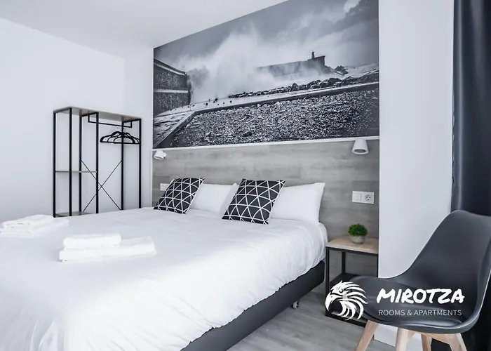 Mirotza Rooms And Apartments