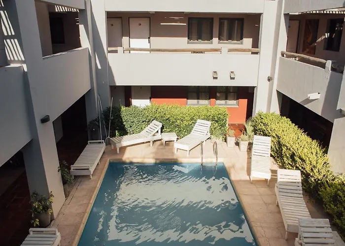 El Refugio Hotel