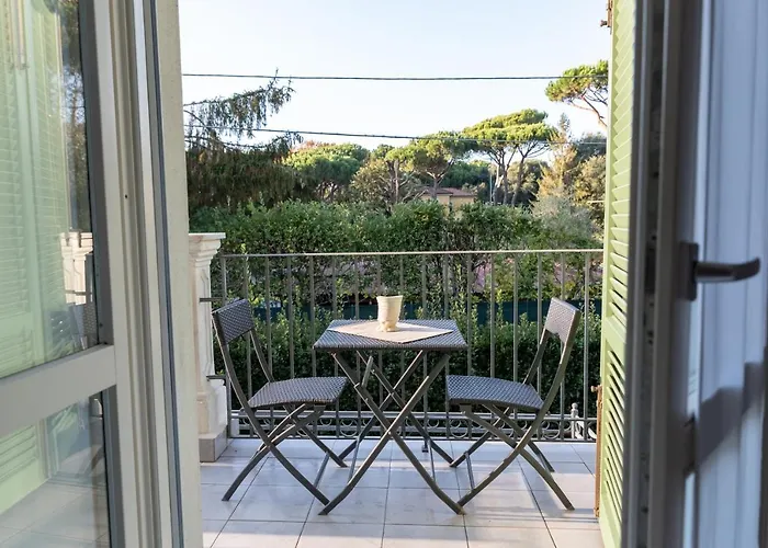 Aparthotel Rta la Pergola Marina di Massa