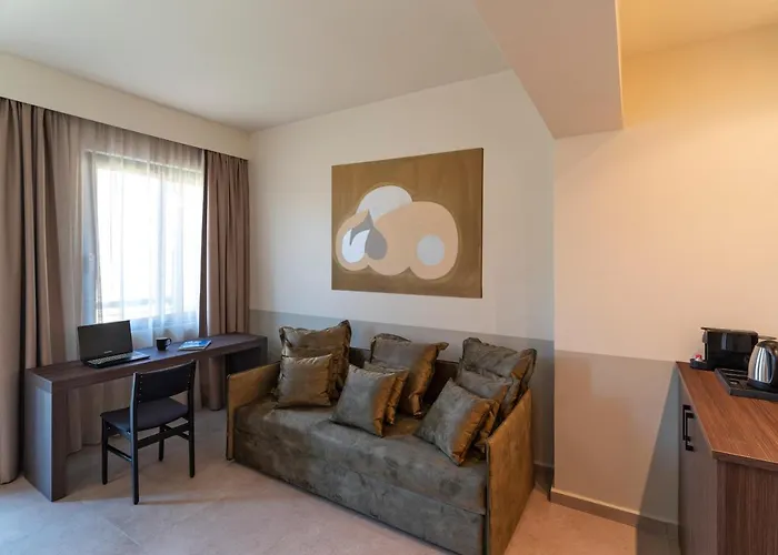 Mariette Rhodes Urban Suites (Adults Only)