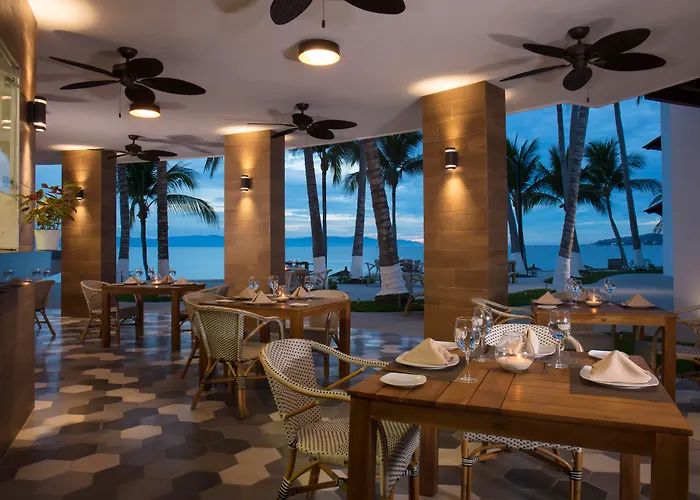 Vista Vallarta All Suites On The Beach