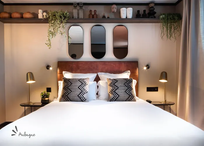 Maisons du Monde Hôtel&Suites - Marseille Vieux Port