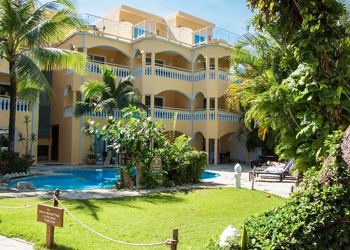 Hotel Villa Taina