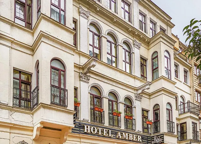 Amber Hotel & Spa