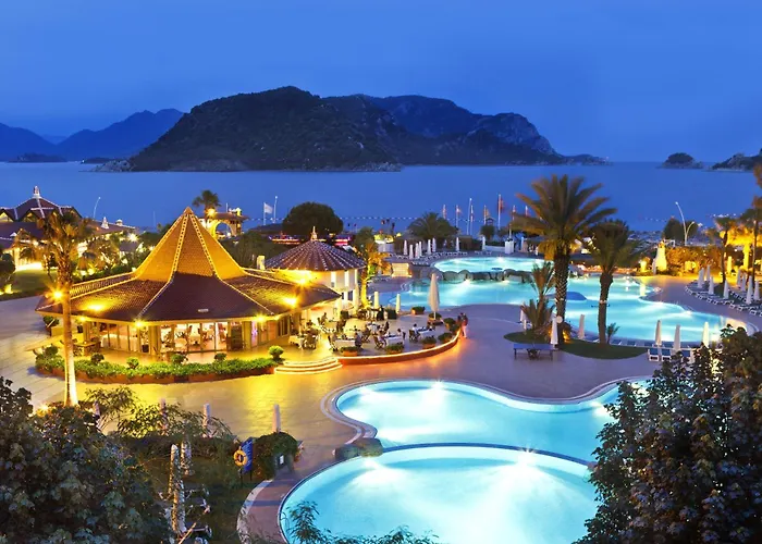Marti Resort Deluxe Hotel