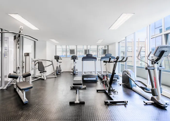 Brady Apartment Hotel Flinders Street
